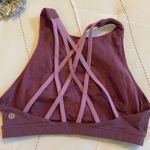 Lululemon bra
